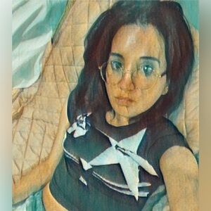 Hi, I’m Lauren, I am honest and transparent with my closet, 💜💜💜 Thanks for 👀